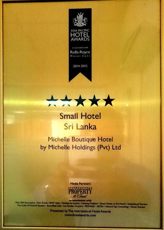 Michelle Boutique Hotel Balapitiya Bagian luar foto